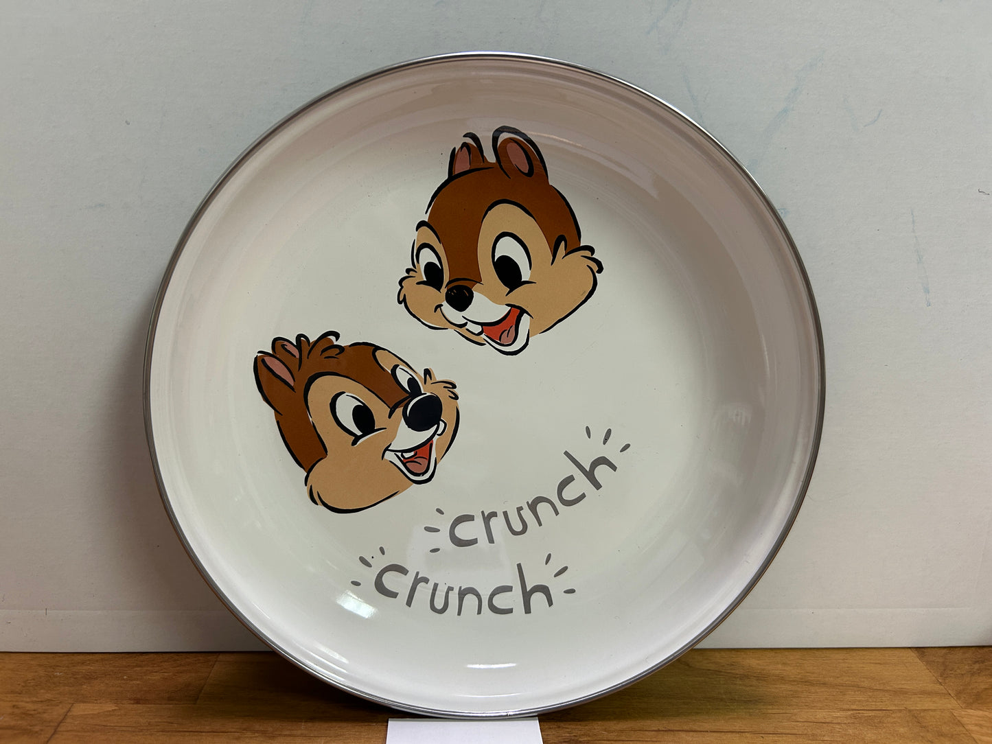 Chip -N- Dale metal 8.5" bowl