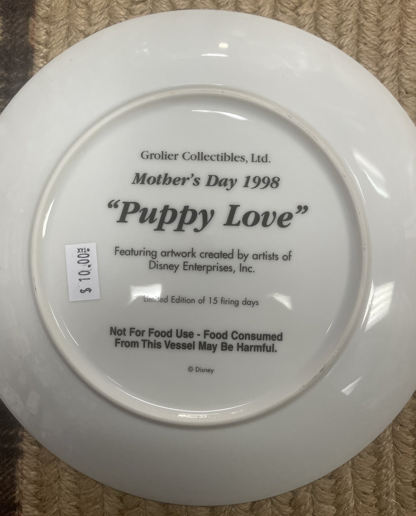 1998 Mother's Day Plate - 101 Dalmatians - Grolier Collectibles