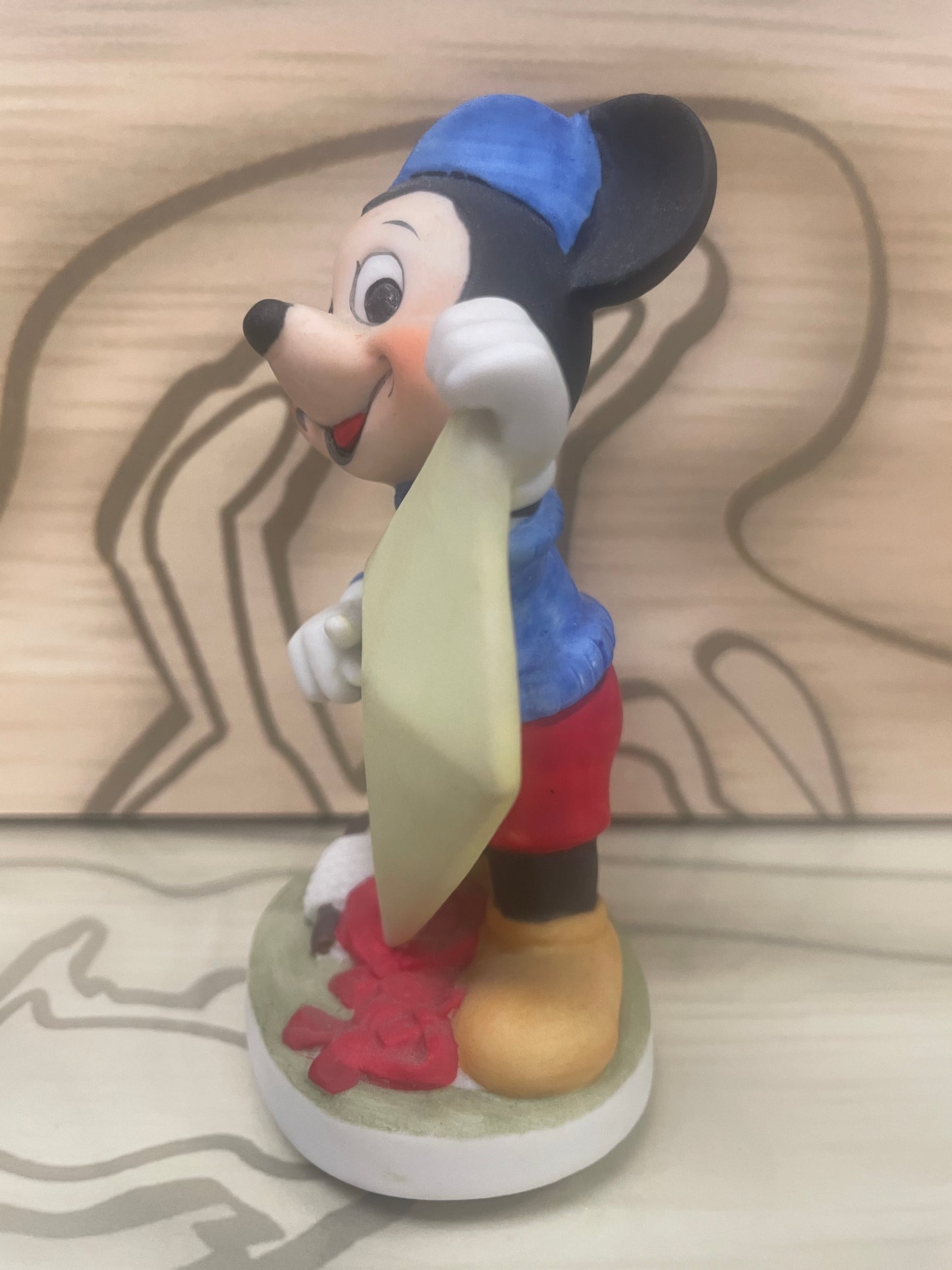Mickey Mouse 4" Bisque Statue / Figurine - with Kite - Walt Disney Productions