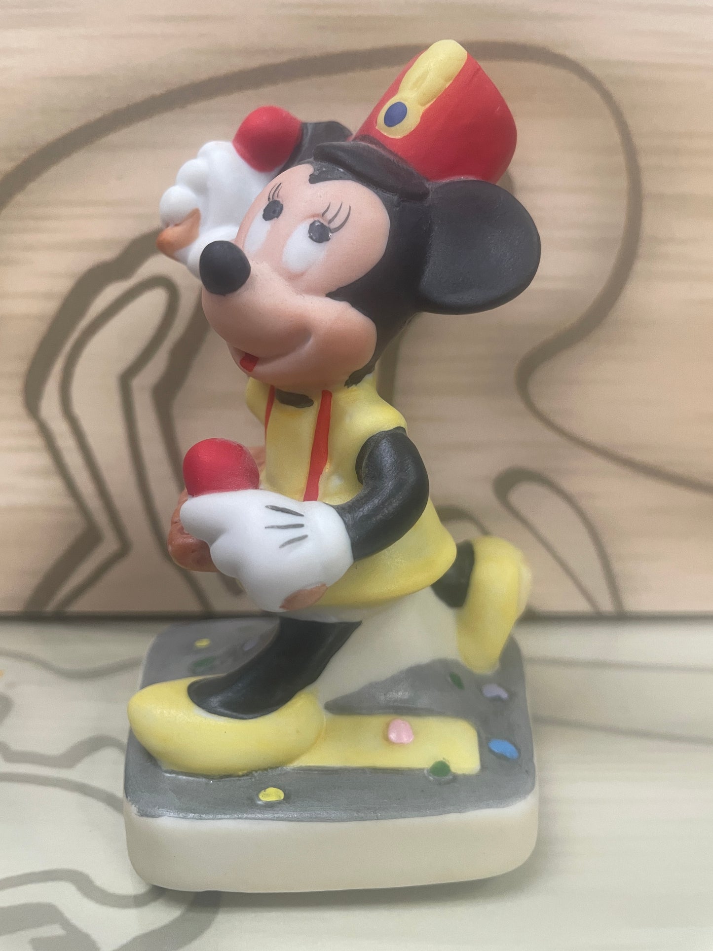 Minnie Mouse 4" Bisque Statue / Figurine - Playing Xylophone - Schmid