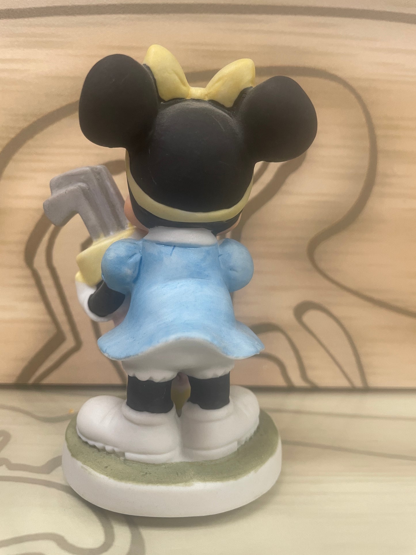 Minnie Mouse 4" Bisque Statue / Figurine - Golfing - Walt Disney Productions