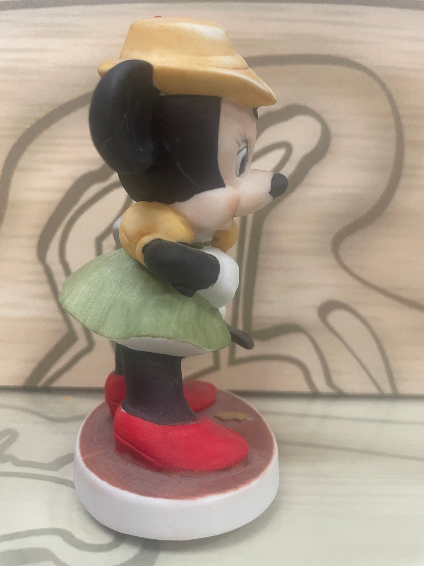 Minnie Mouse 4" Bisque Statue / Figurine - Bow-n-Arrow - Walt Disney Productions