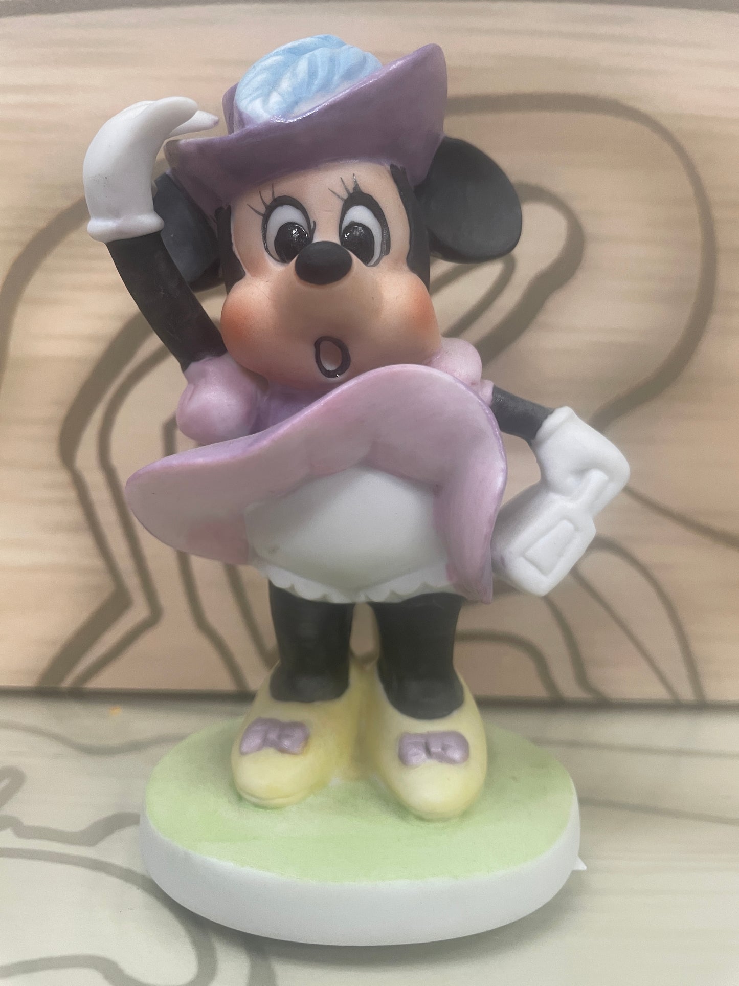 Minnie Mouse 4" Bisque Statue / Figurine - wind blows up Dress - Walt Disney Productions