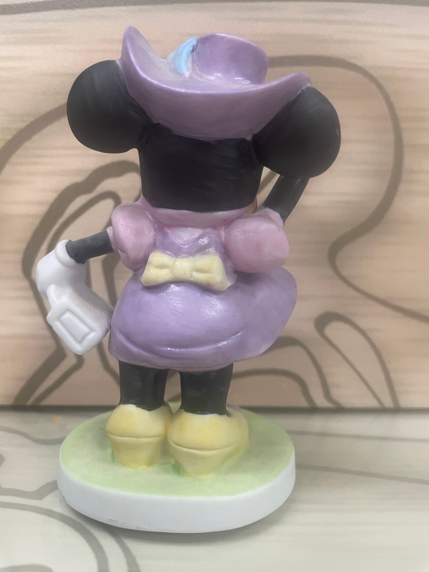 Minnie Mouse 4" Bisque Statue / Figurine - wind blows up Dress - Walt Disney Productions