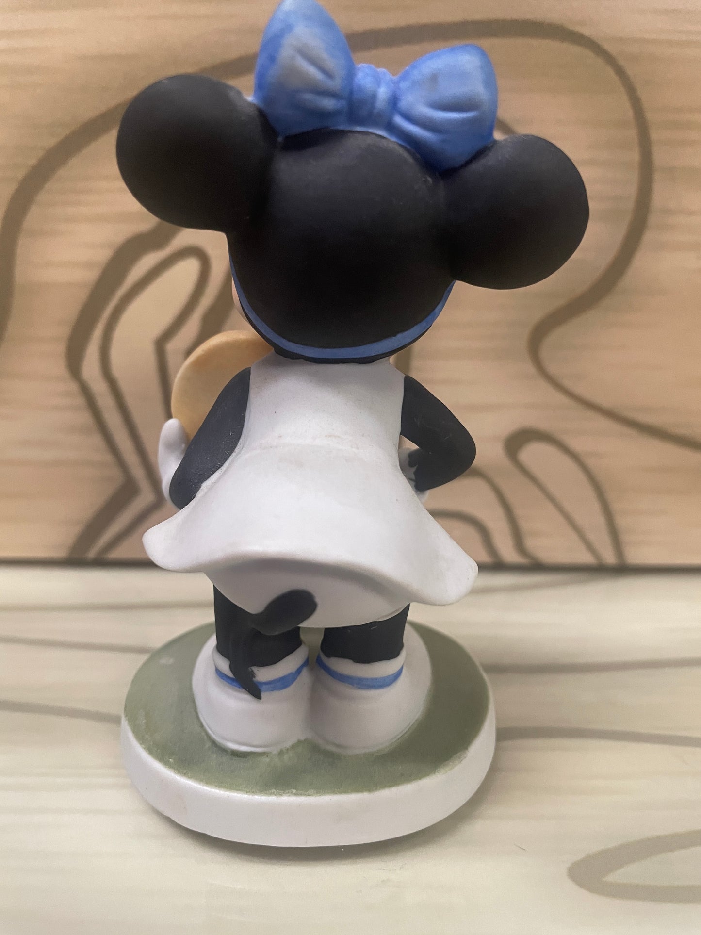 Minnie Mouse - Bisque 4" Statue / Figurine - Tennis Player - Walt Disney Productions
