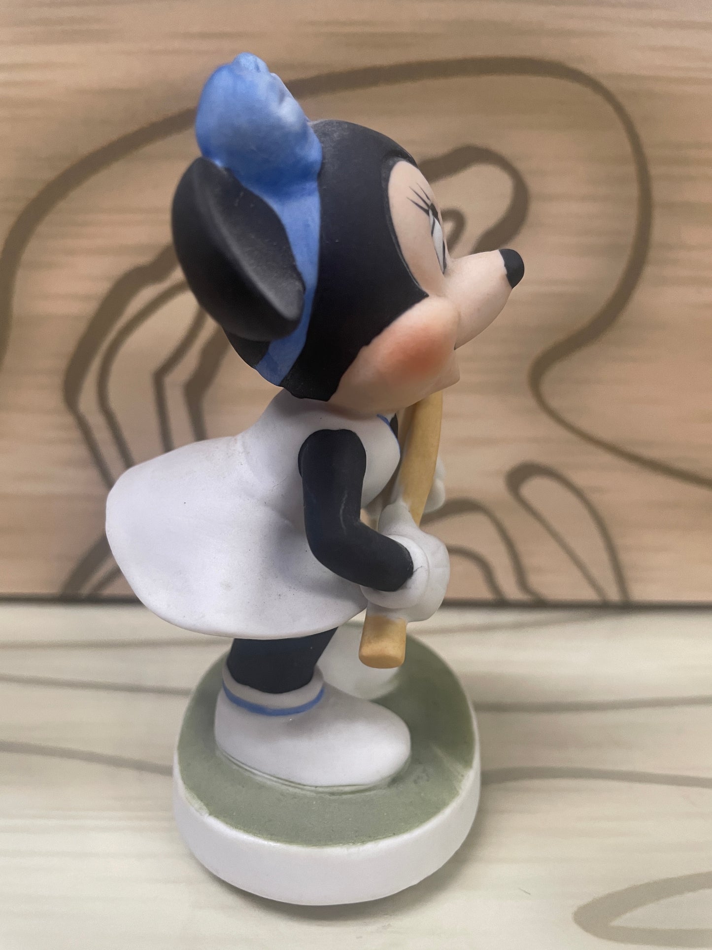 Minnie Mouse - Bisque 4" Statue / Figurine - Tennis Player - Walt Disney Productions