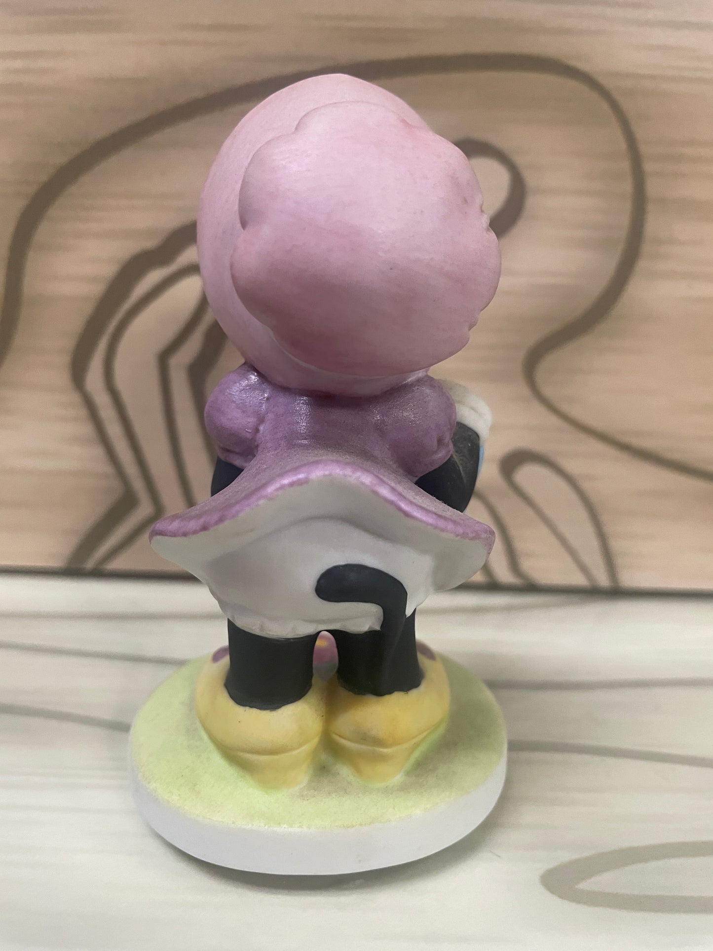 Minnie Mouse - Bisque 4" Statue / Figurine - Watering Flower - Walt Disney Productions