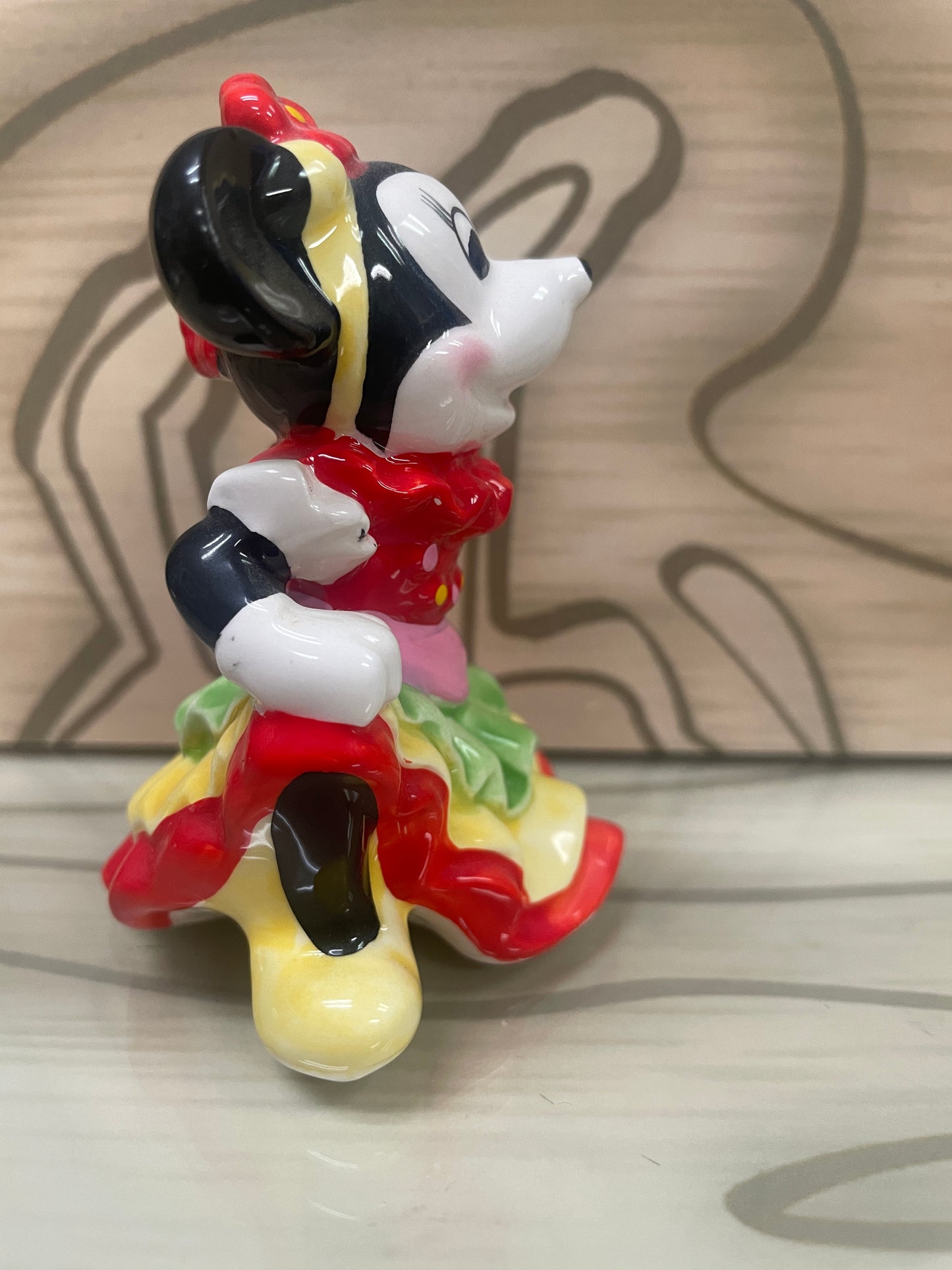 Minnie Mouse - Ceramic 4" Statue / Figurine - Fancy Dress Dancer - Walt Disney Productions