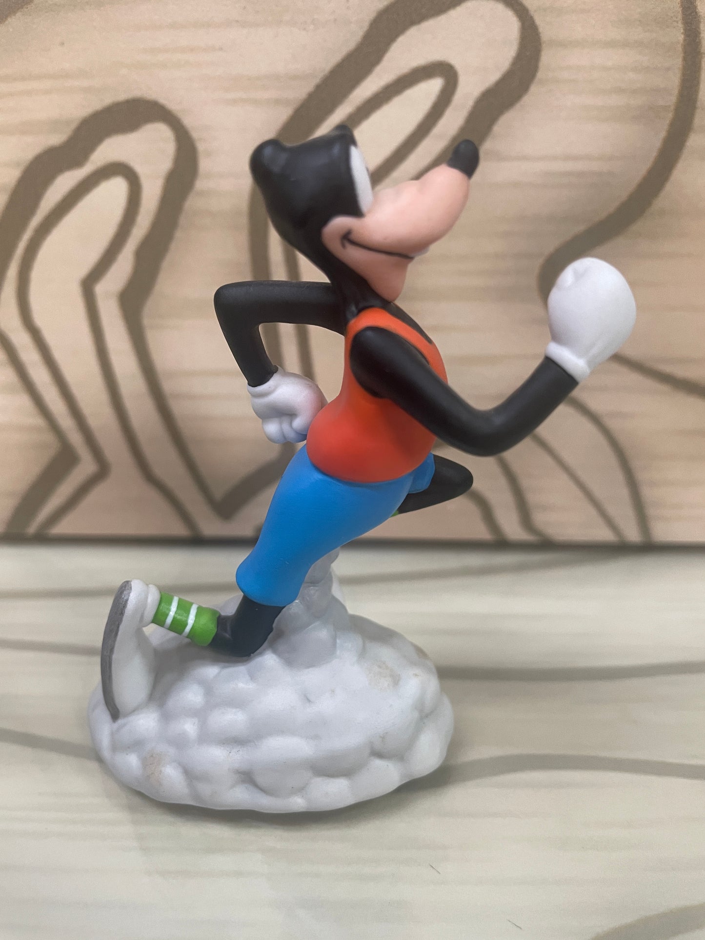 GOOFY - Bisque 3" Statue / Figurine - Running