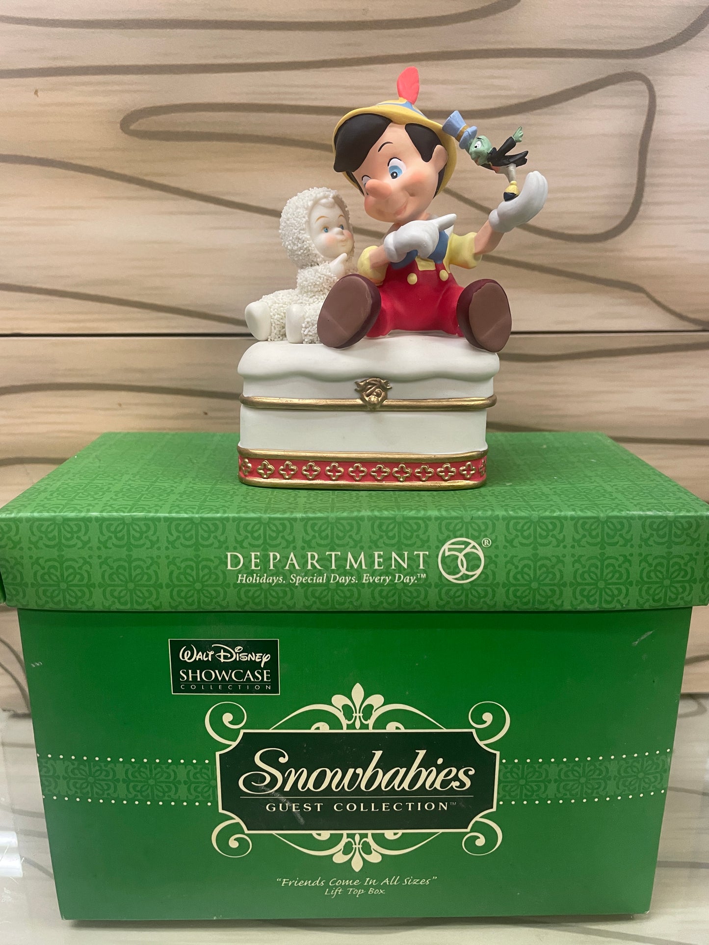 "Friends Come in All Sizes" DISNEY SNOWBABIERS - Department 56 - Jiminy Cricket, Pinocchio