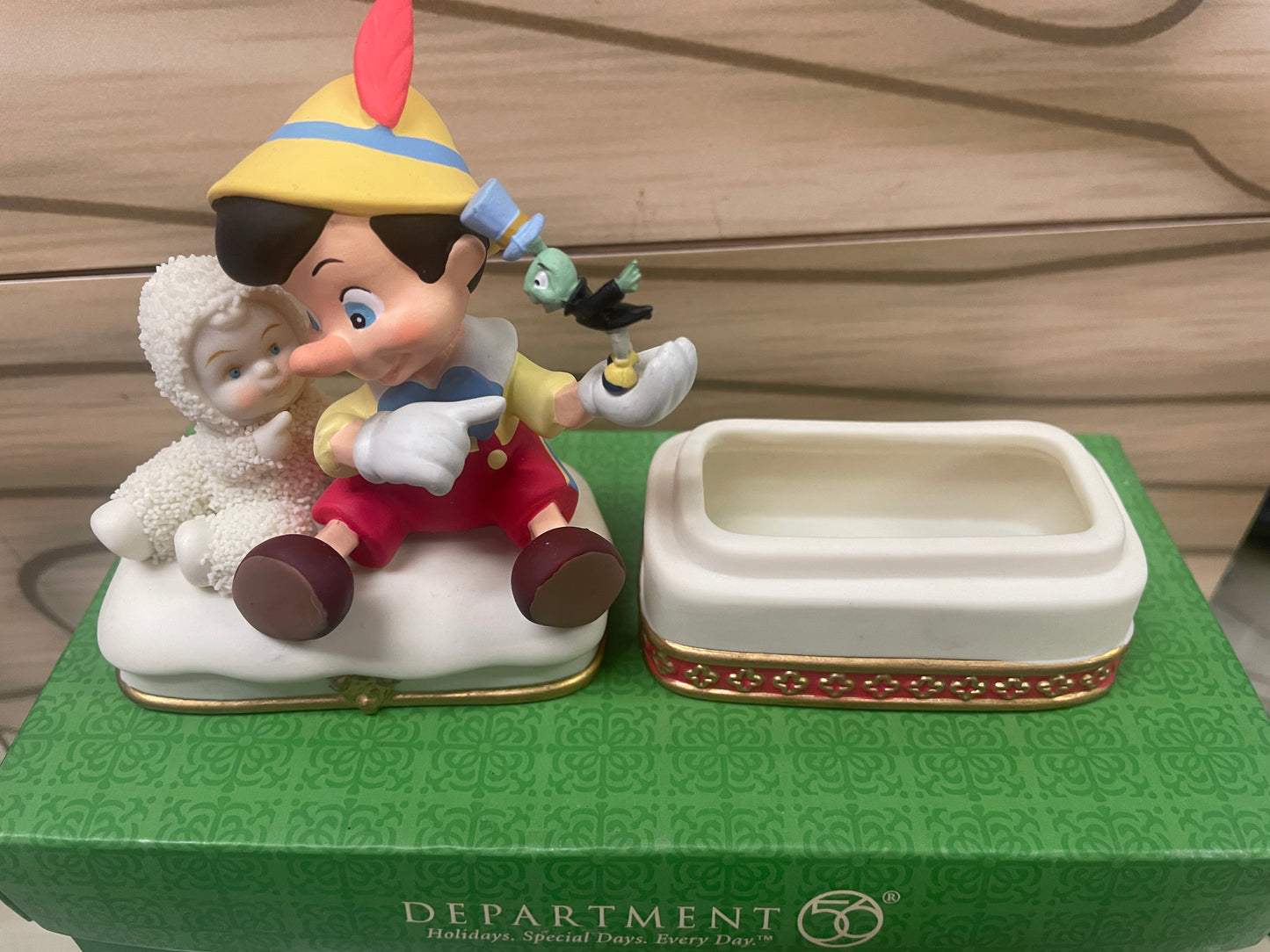 "Friends Come in All Sizes" DISNEY SNOWBABIERS - Department 56 - Jiminy Cricket, Pinocchio