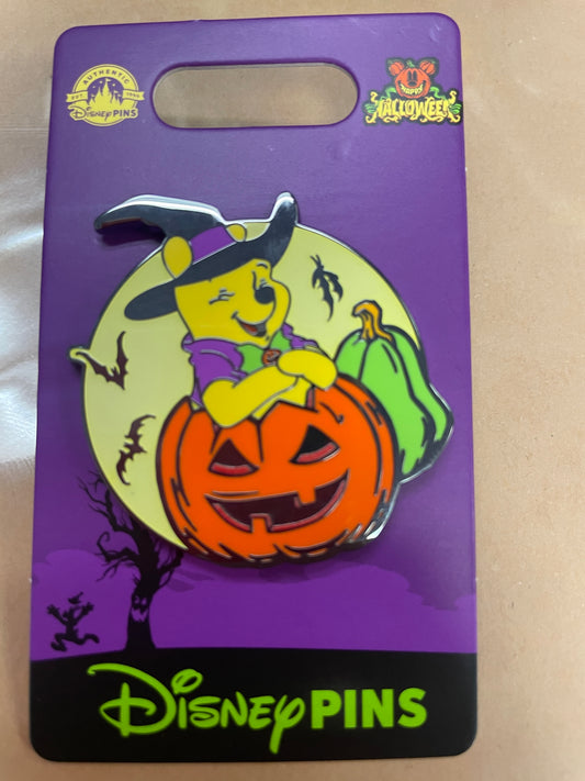 Winnie the Pooh Pumpkin Halloween Disney Pin
