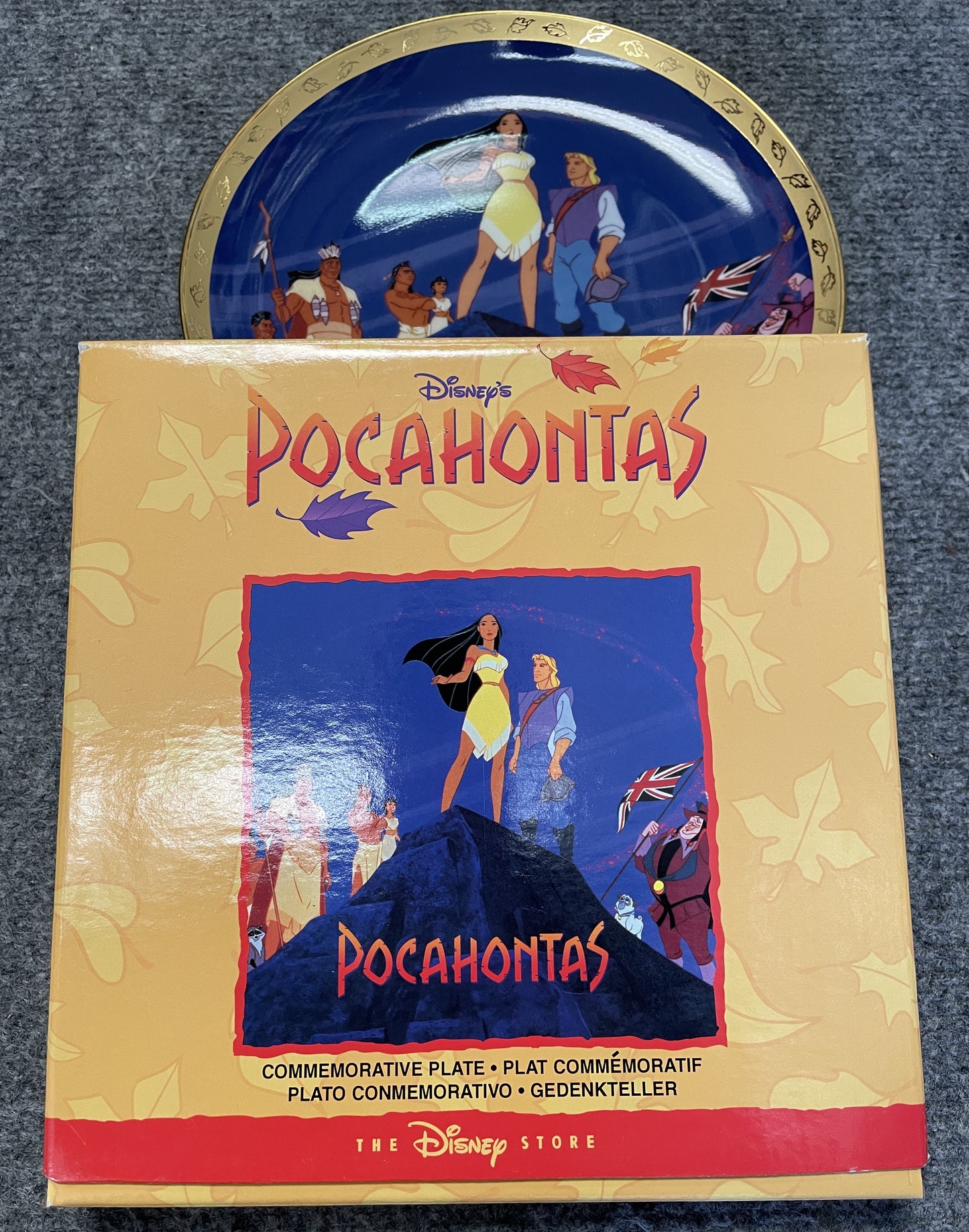 POCAHONTAS - 1995 Disney Store Commemorative Plate - New in Box