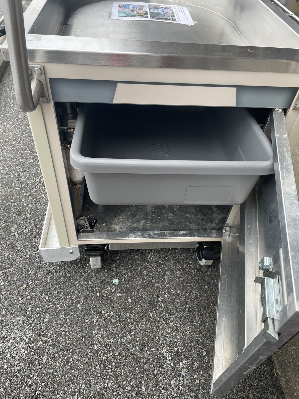 Authentic Walt Disney World Drink / Souvenir Cart used at the Contemporary Resort