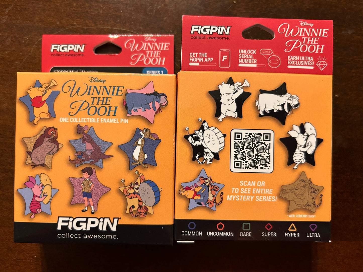 Mystery WINNIE THE POOH mini FIGPIN Disney Pin Series 1