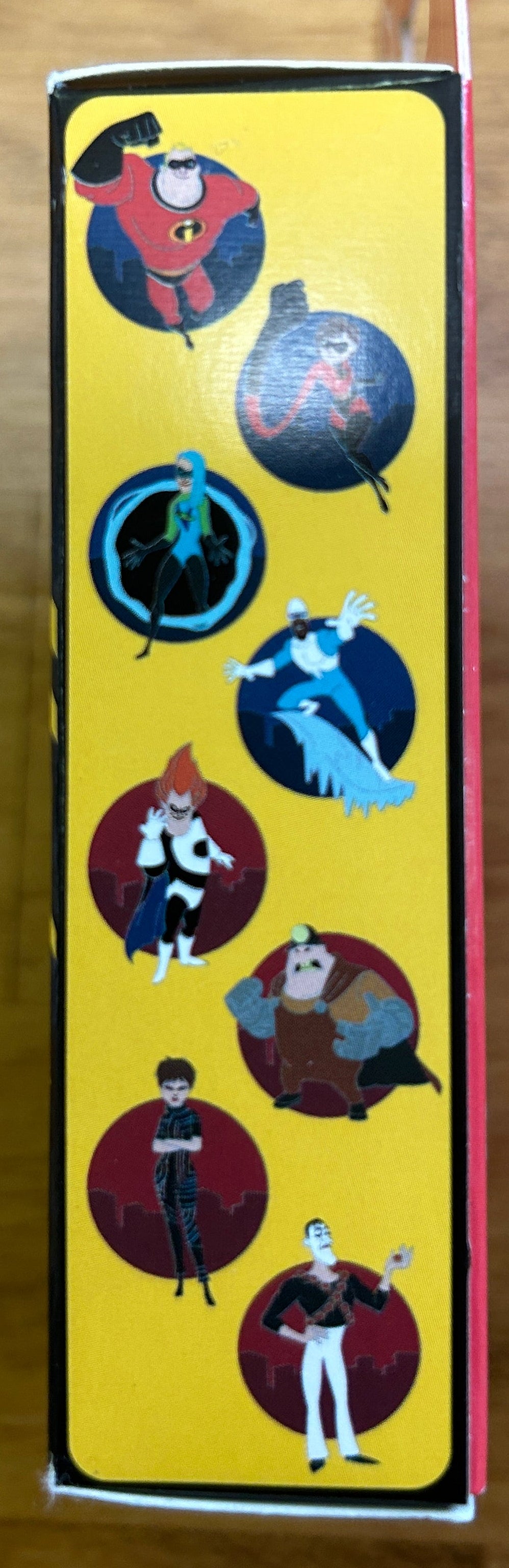 THE INCREDIBLES Mystery Disney Pin Box - Pixar - 8 Different Pins / 2 Pins per Box