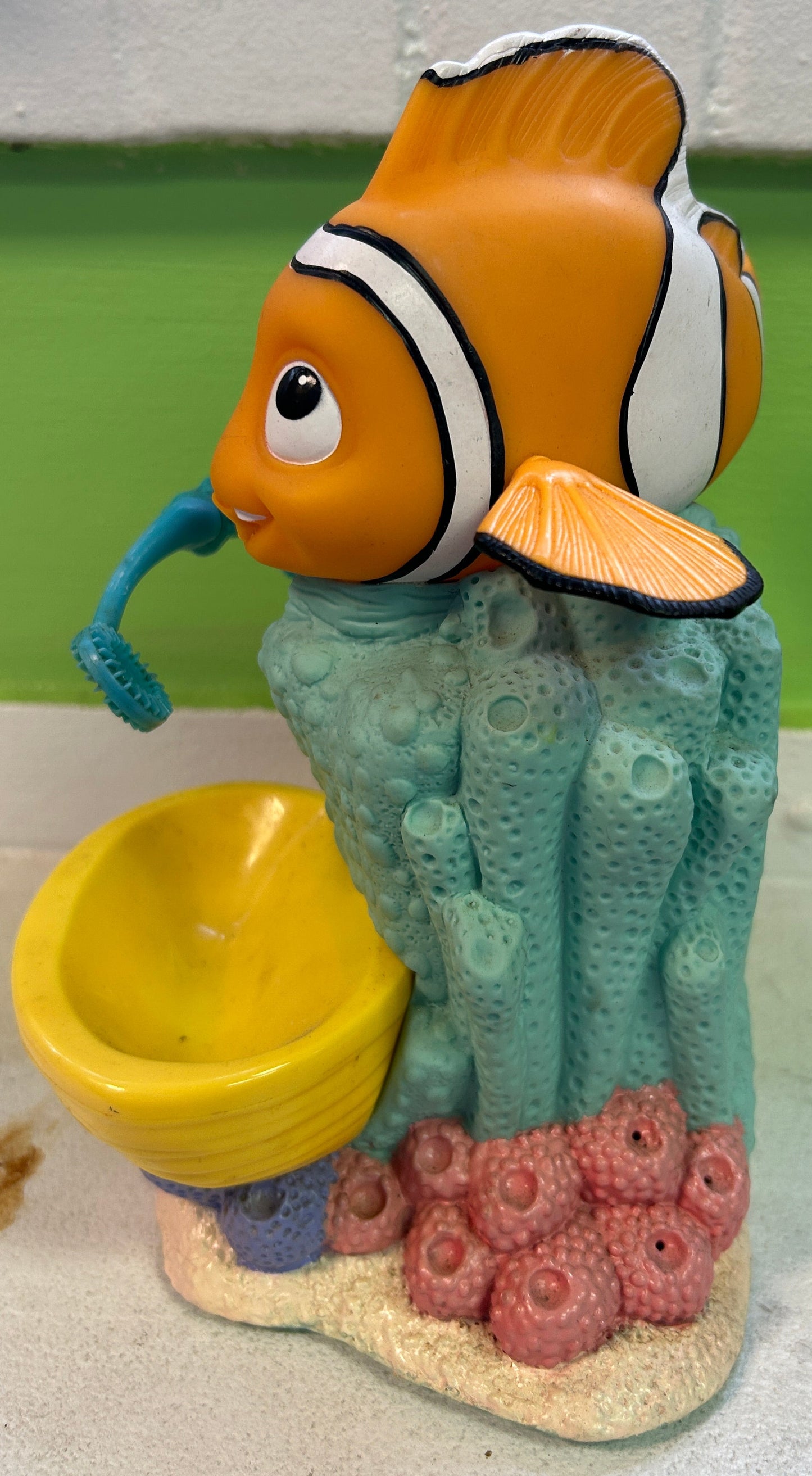 2003 Finding Nemo Bubble Blower - Works