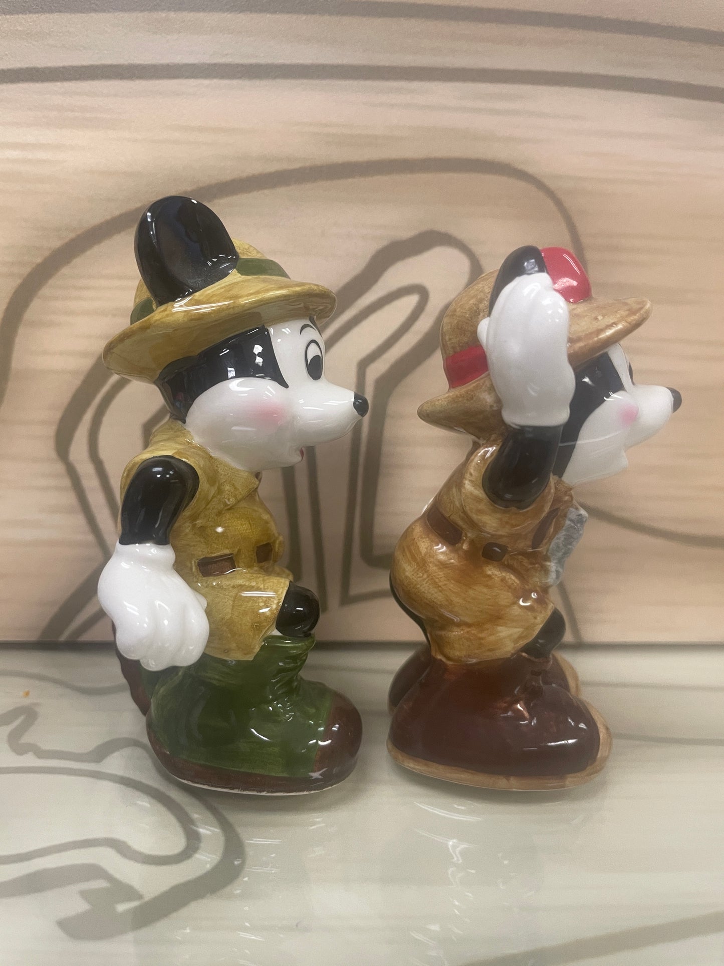 Mickey & Minnie Mouse 4" Ceramic Statue / Figurine  - Hikers / Explorers - Walt Disney Productions
