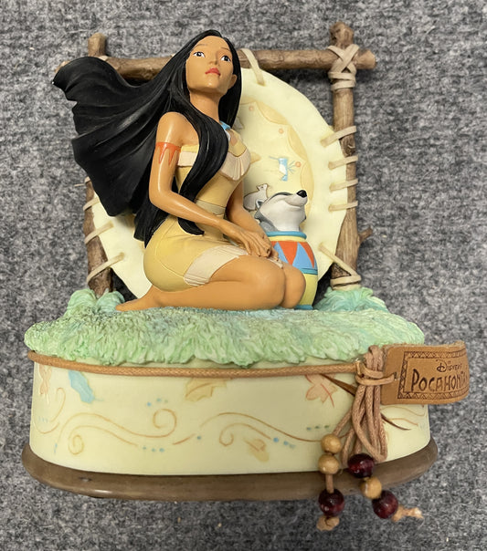POCAHONTAS & MEEKO music box - Plays 'Colors of the Wind'