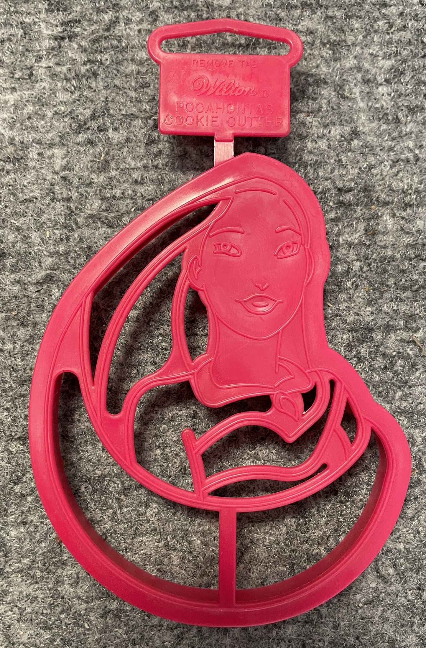 POCAHONTAS - Vintage 1995 Cookie Cutters - Set of 8 - MEEKO, John Smith, PERCY