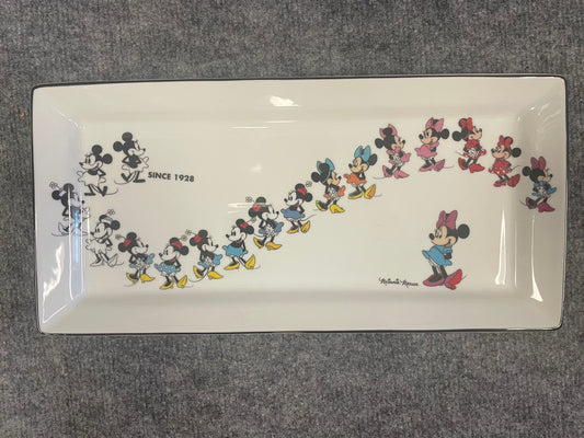 Minnie Mouse Through the Years 14" Serving Dish - DISNEY