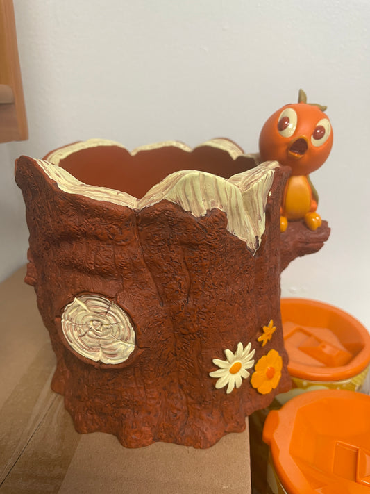 Orange Bird Planter - Walt Disney World Epcot Flower & Garden 2023