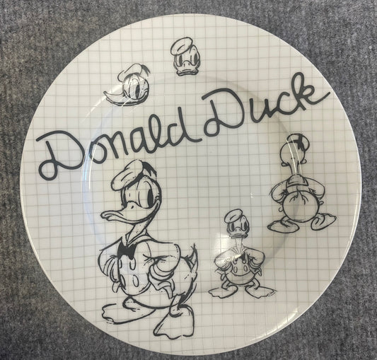 Donald Duck 8" Plate - Disney Sketch Model Board Drawings