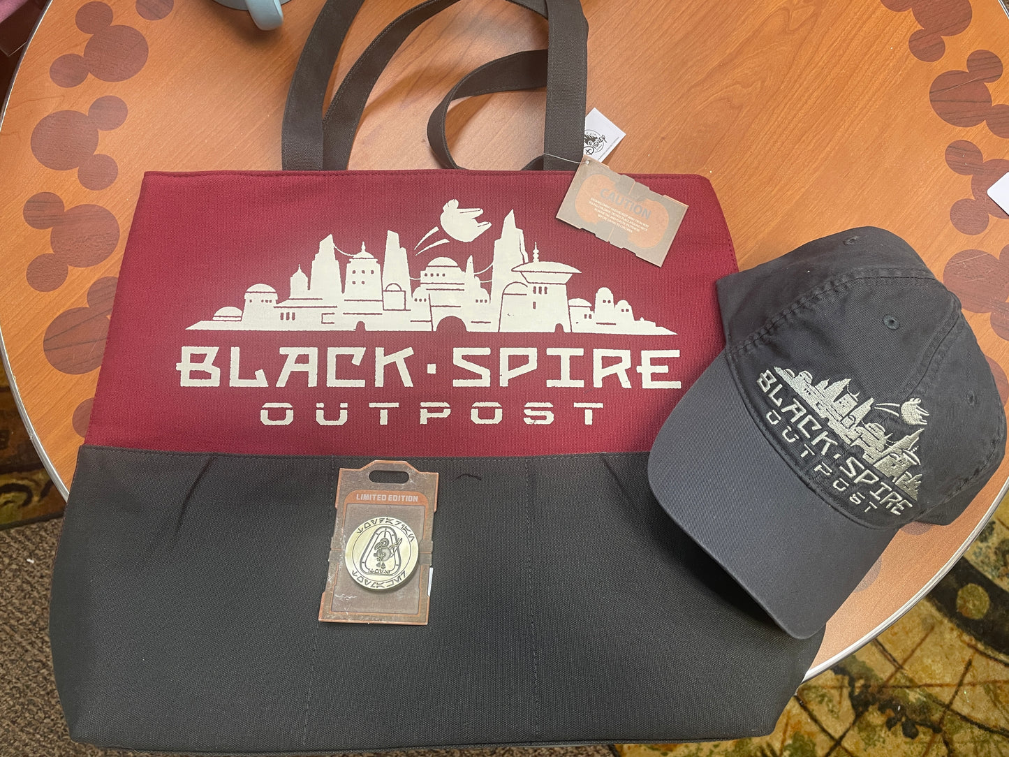 Star Wars Galaxy Edge BLACK SPIRE OUTPOST Bag, Hat and Pin - Walt Disney World