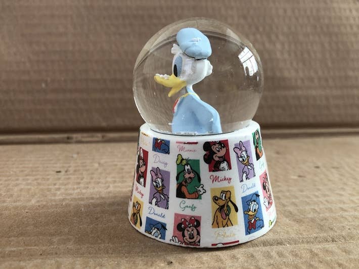 Disney Donald Duck Boxed 45mm Light Up Snow Globe