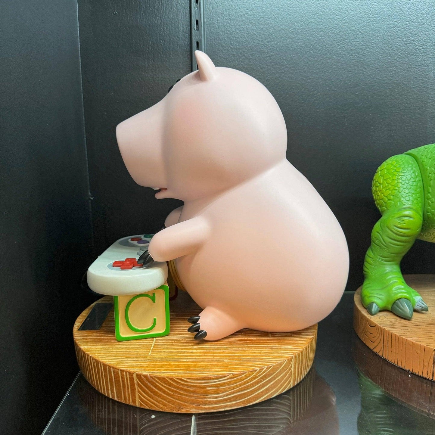 Toy Story Master Craft Hamm Table Top Statue